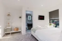 豪華海濱之家帶停車位，可容納8人，由Adliv 馬蓋特住宿飯店