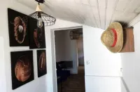 T2 Anglet near beach, port, garden not overlooked, 5 mins drive from the beach