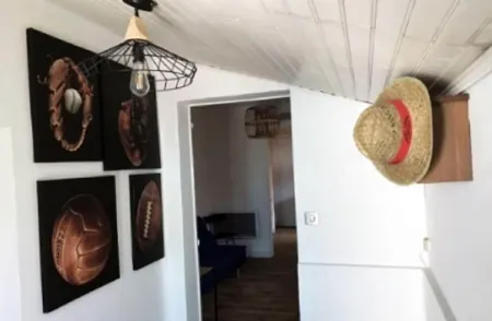 T2 Anglet near beach, port, garden not overlooked, 5 mins drive from the beach Отели рядом с Аэропорт Англет-Байонна