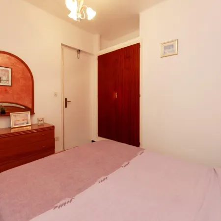 Apartment in Roses near Santa Margarita Beach