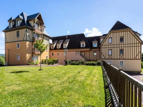 The Deauville Farm apartment Hotels in Saint-Arnoult