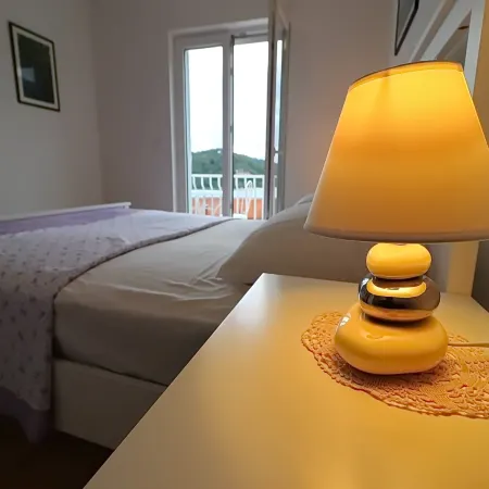 Apartments Nodilo - Comfort One Bedroom Apartment with Balcony and Sea View (Apt 3)