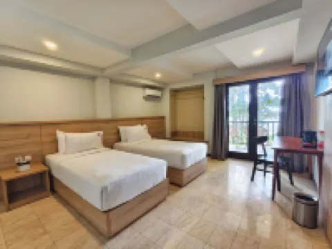 The West Cove Hotel