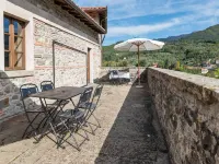 Cozy Casola Retreat with WiFi