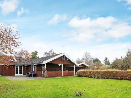 6 person holiday home in Slagelse-By Traum