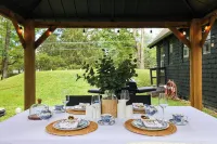 Welcome to the Hazelwood! the Most Family-Friendly Cabin in Greentown!