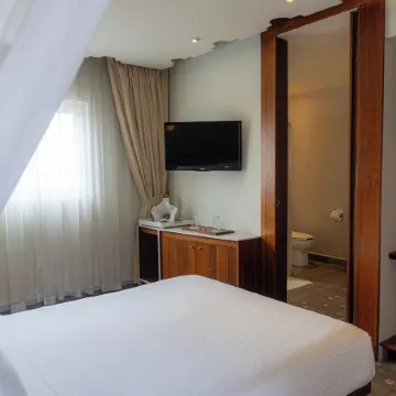 Flor de Mayo Boutique Hotel, Spa & Restaurant