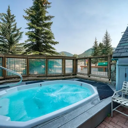 Buffalo Lodge 3 Bed 3 Bath
