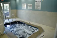 Holiday Inn Express WINDSOR SONOMA WINE COUNTRY by IHG - Hot Tub