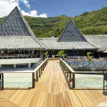 Sofitel Kia Ora Moorea Beach Resort Hotel Exterior