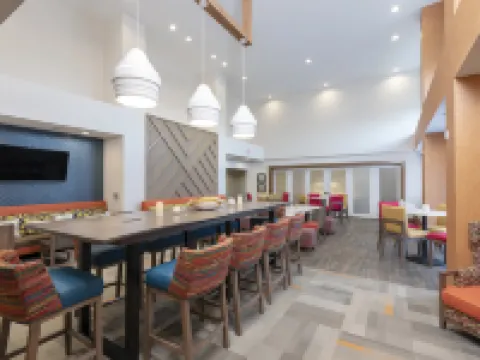 Hampton Inn & Suites Xenia Dayton Hotels in Greene County