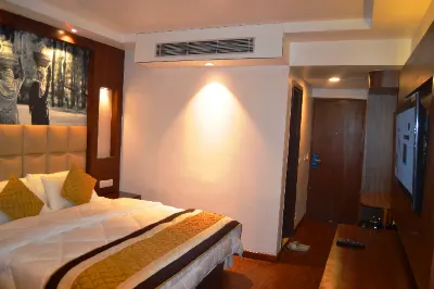 Hotel Royal Savoy Kashmir Hotels in Nishat-Shalimar