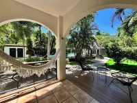 Hotel El Manglar y Cantarana Hôtels à : 