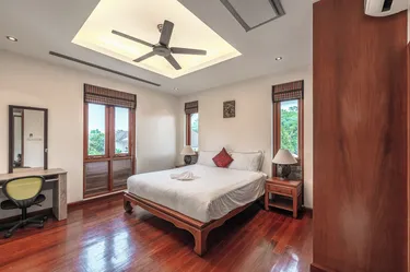 รูปภาพของพูลวิลล่า 5 ห้องนอนสไตล์ทรอปิคอล และสวน วี45