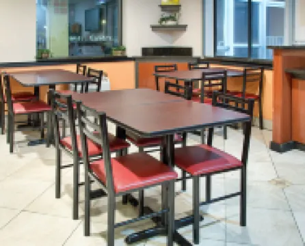 Rodeway Inn Florence - Cincinnati South