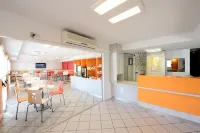 Hôtel Kennedy Parc des Expositions Hotels in Tarbes