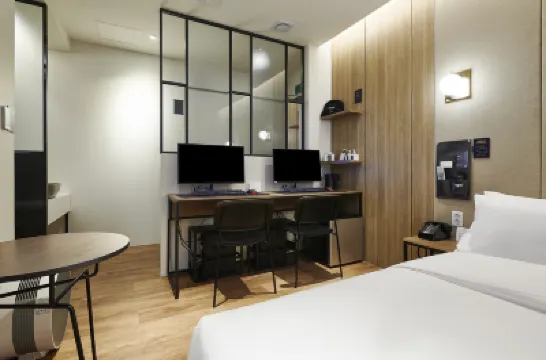 Namyangju Just Suite Hotel Hotels in der Nähe von Sareung-Grab