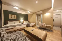 ドンネ ハウンド ホテル サジク ミナム 駅 - イン(INN)