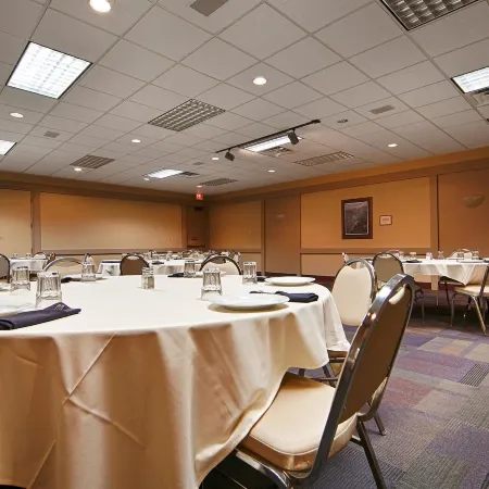 Best Western Sunridge Inn  Conference Center