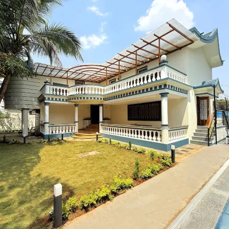 Anand Mansion