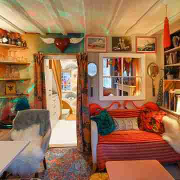 Artists Hideaway in Cowfold Others