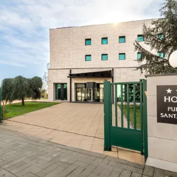 Hotel Puerta Santander