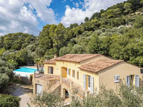 A/C House 4br/10p With Pool - 40 min From Cannes