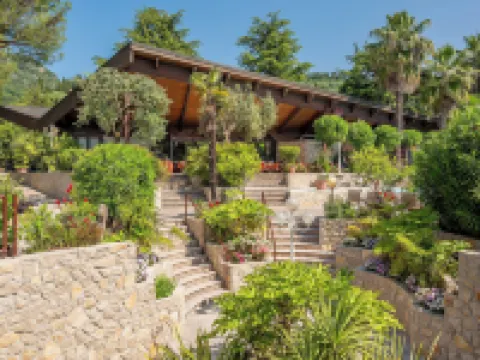 スポーツ ホテル オリンポ ガルダのホテル