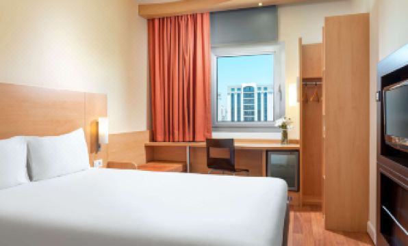 ibis Adana - Housity