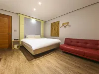 Yangpyeong Hyundae Motel Hotels near وا غاليري