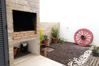 GuestReady - Charming Caniço Retreat