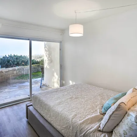 San Clemente Condo w/ Gorgeous Views: Near Beach!