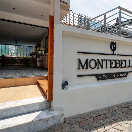 Montebello Deluxe Hotel