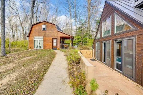 Family Home: Swim Spa, Patios, Grill + Fire Pit