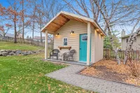 Spacious Well Appointed Retreat Minutes from Excelsior, Lake Minnetonka & More Hotels in Chanhassen