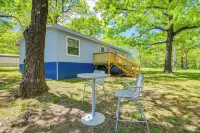 4 Mi to Bennett Spring SP: Dog-friendly Home! - 2-Star