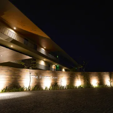 The Funny Lion - Puerto Princesa