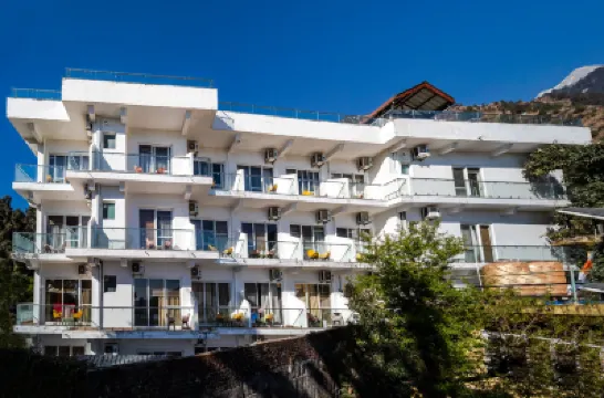 Tripli Hotels Shivaay Hotel a 