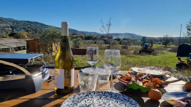 Quiet Family Home with Garden and View