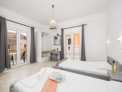 Kavos Panorama Hotel