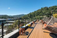 Hotel Indigo Gatlinburg Downtown by IHG - Romantic