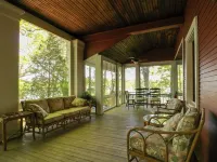 Island Cottage on Evans Lake Boat Rental Required Hôtels à : Comte de Lenawee