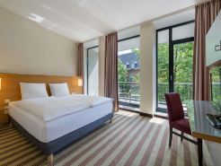 โรงแรมเมอร์เคียว อาเคินอัมดอม
