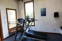 Painter's Lodge - Gym