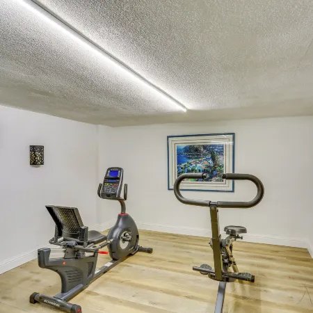 Pet-Friendly Susanville Home w/ Pickleball Court