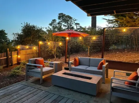 Big Sur-Style Lodge in Carmel - Panoramic Views! Hot-Tub, Game Room/Pool & Dogs