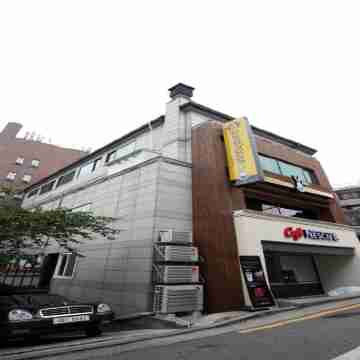 24 Guesthouse Namsan Hotel Exterior