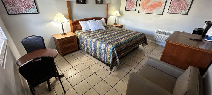 Pirates Cove Hotels in New Hanover County