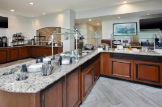 Staybridge Suites LINCOLN NORTHEAST by IHG