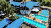 Rainbow Bay Beach & Dive Resort - Beach